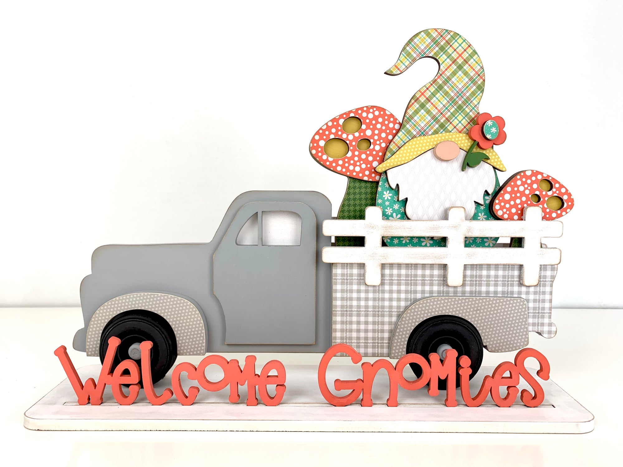 Wood farmhouse pick up truck with interchangeable truck bed inserts.  Welcome gnomies truck bed insert for Farmhouse pick up truck.  Handmade wood truck decor. Gnome with mushrroms.  