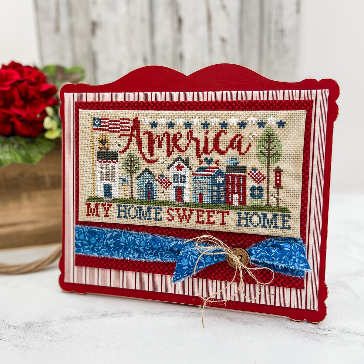 Petal Edge Rectangle Cross Stitch Display-Large (Available in Cream, Red, and White)