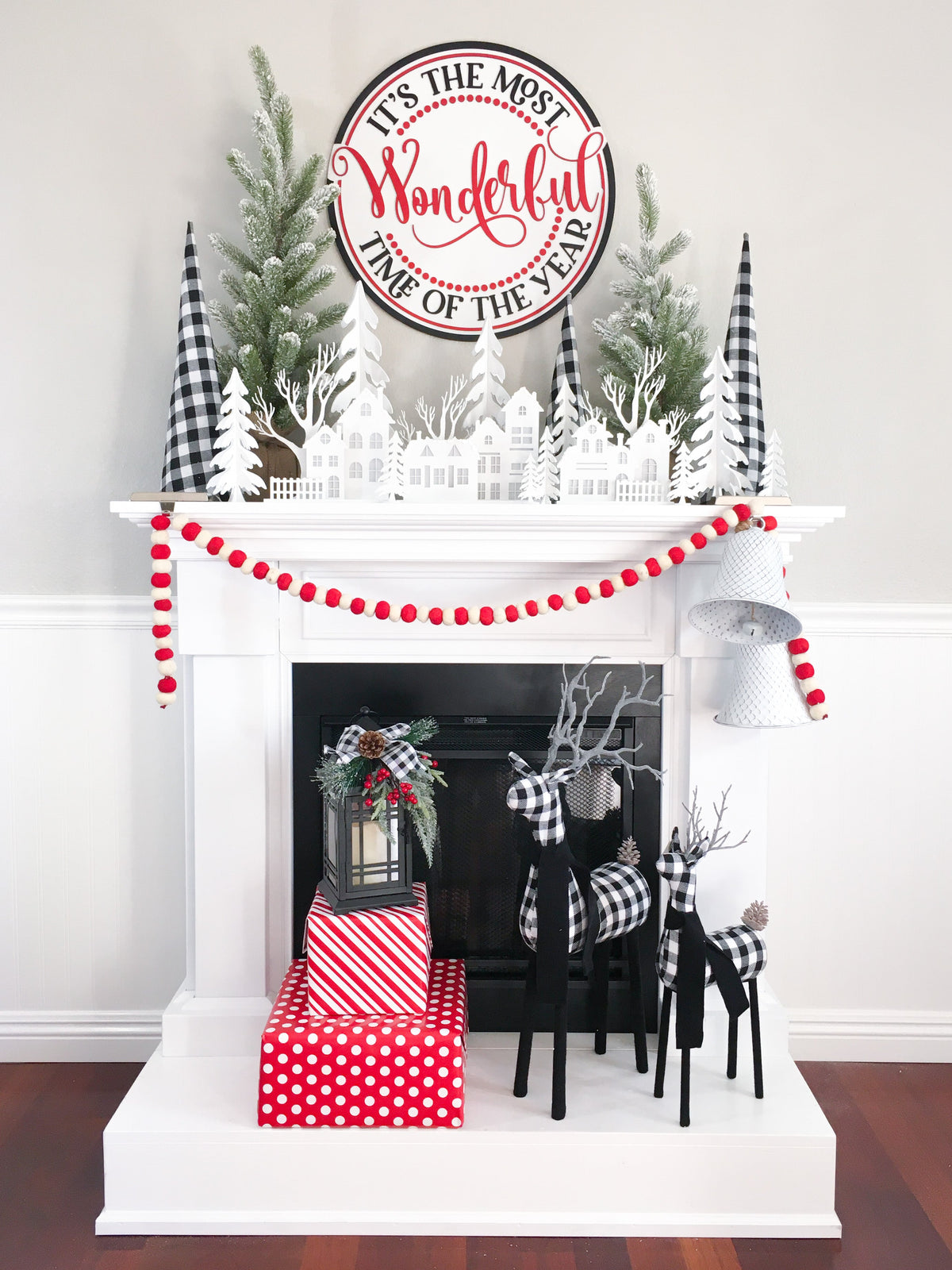 Wood Dimensional Christmas trees for fireplace, mantel, tables, or shelves. wood Christmas tree decoartions. Handmade christmas trees, holiday wood decor, christmas crafts, 3D Christmas trees, 3D Trees