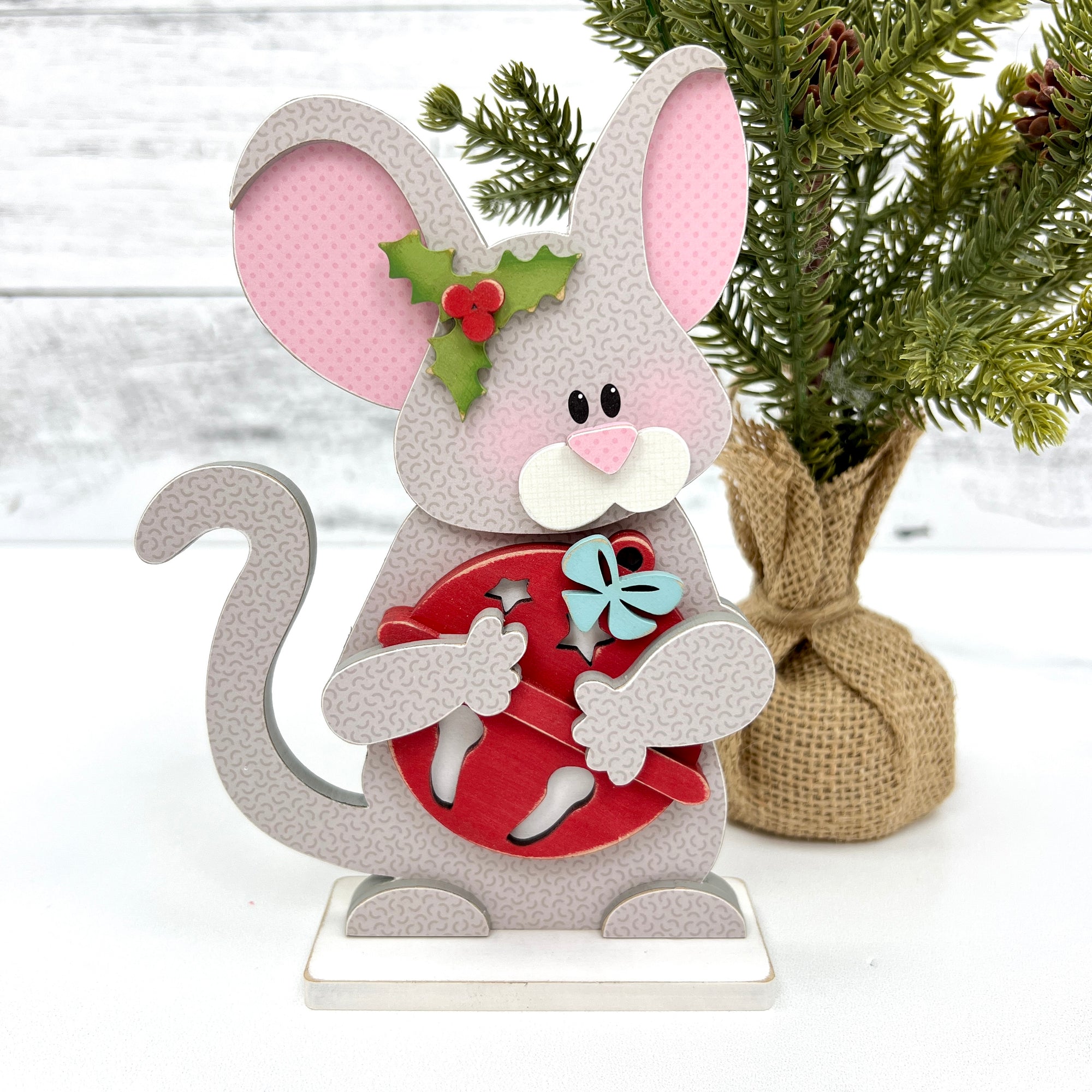 Twas the night before Christmas wood mouse DIY craft kit. Perfect for decorating tiered trays, shelves, and table tops.