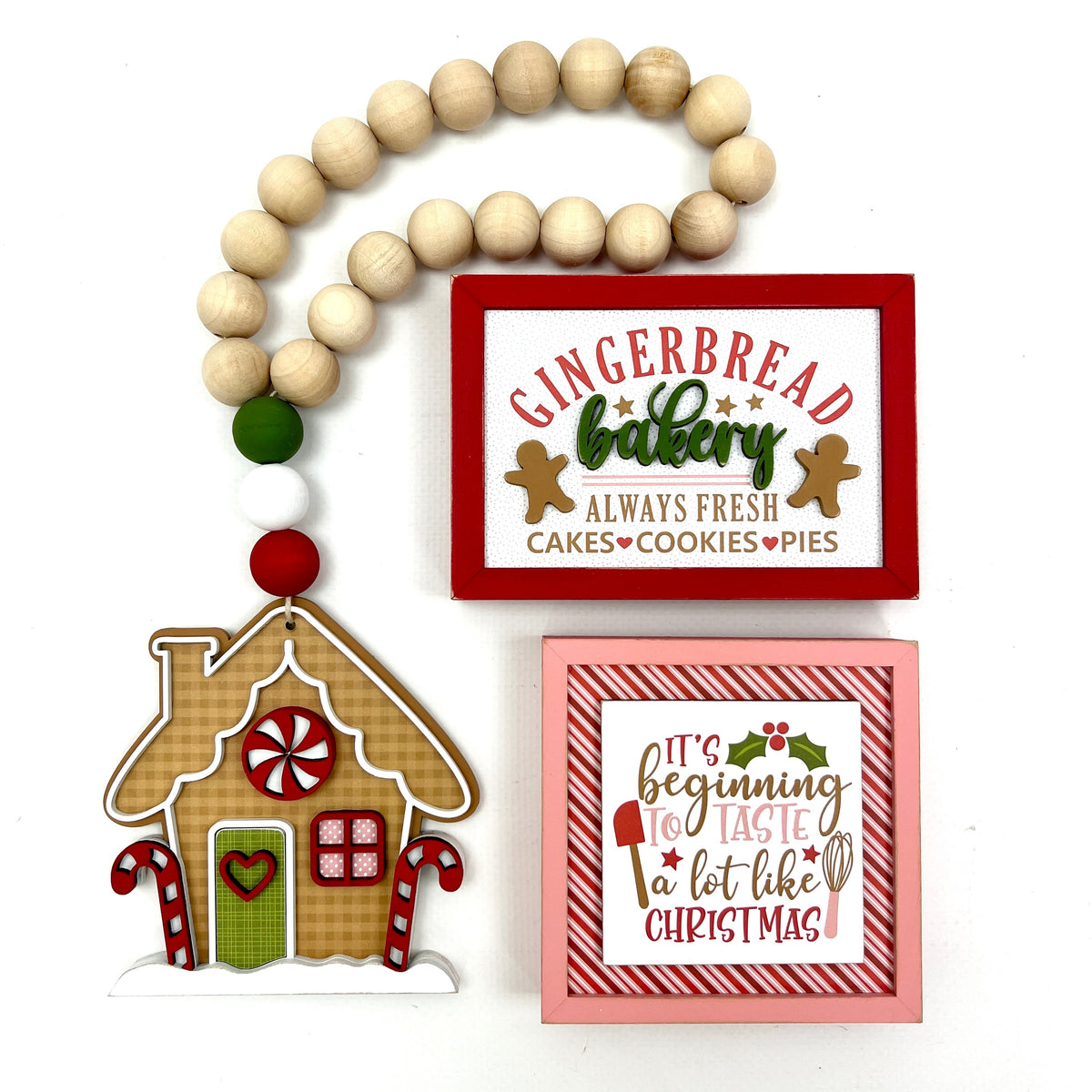 Christmas gingerbread signs and gingerbread house hanging beaded garland