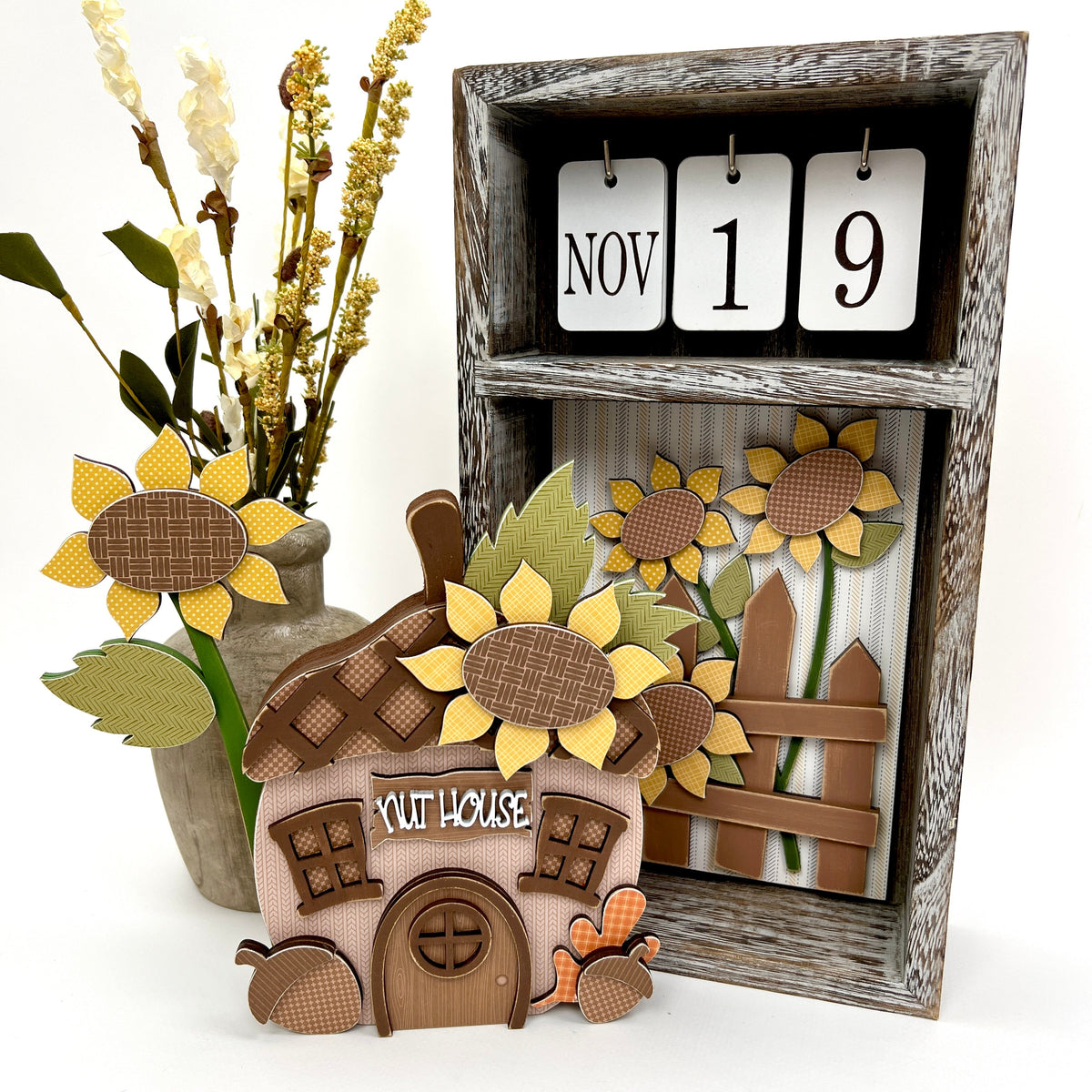 Nut house acorn wood decoration and wood calendar box with sunflowers