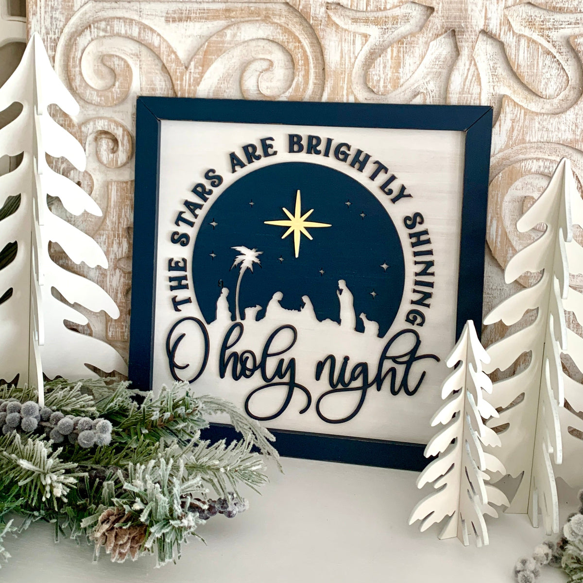 Nativity scene wood decor sign, O Holy Night wood sign with nativity scene. Christmas sign decoration.