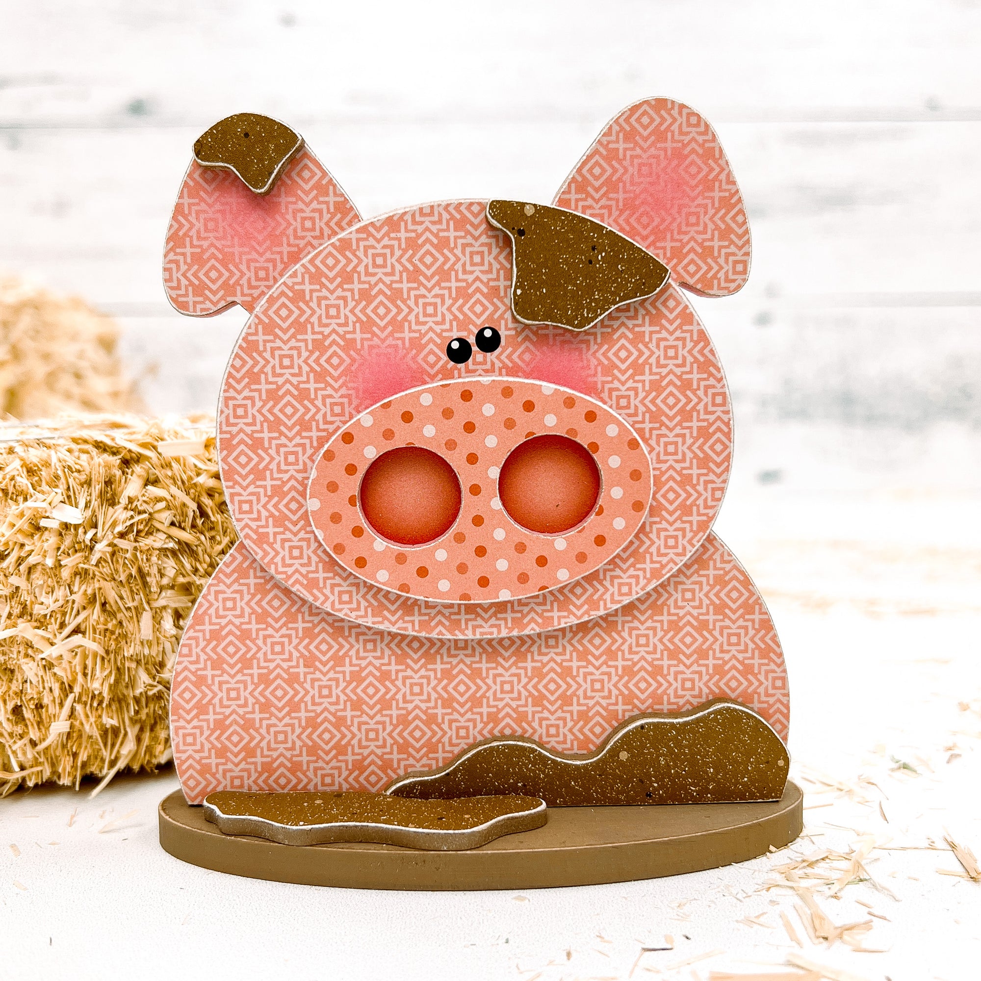 Muddy pig wood decor craft kit for styling tiered trays, mantles, shelves, and table tops. Fall on the farm seasonal wood decorations. 
