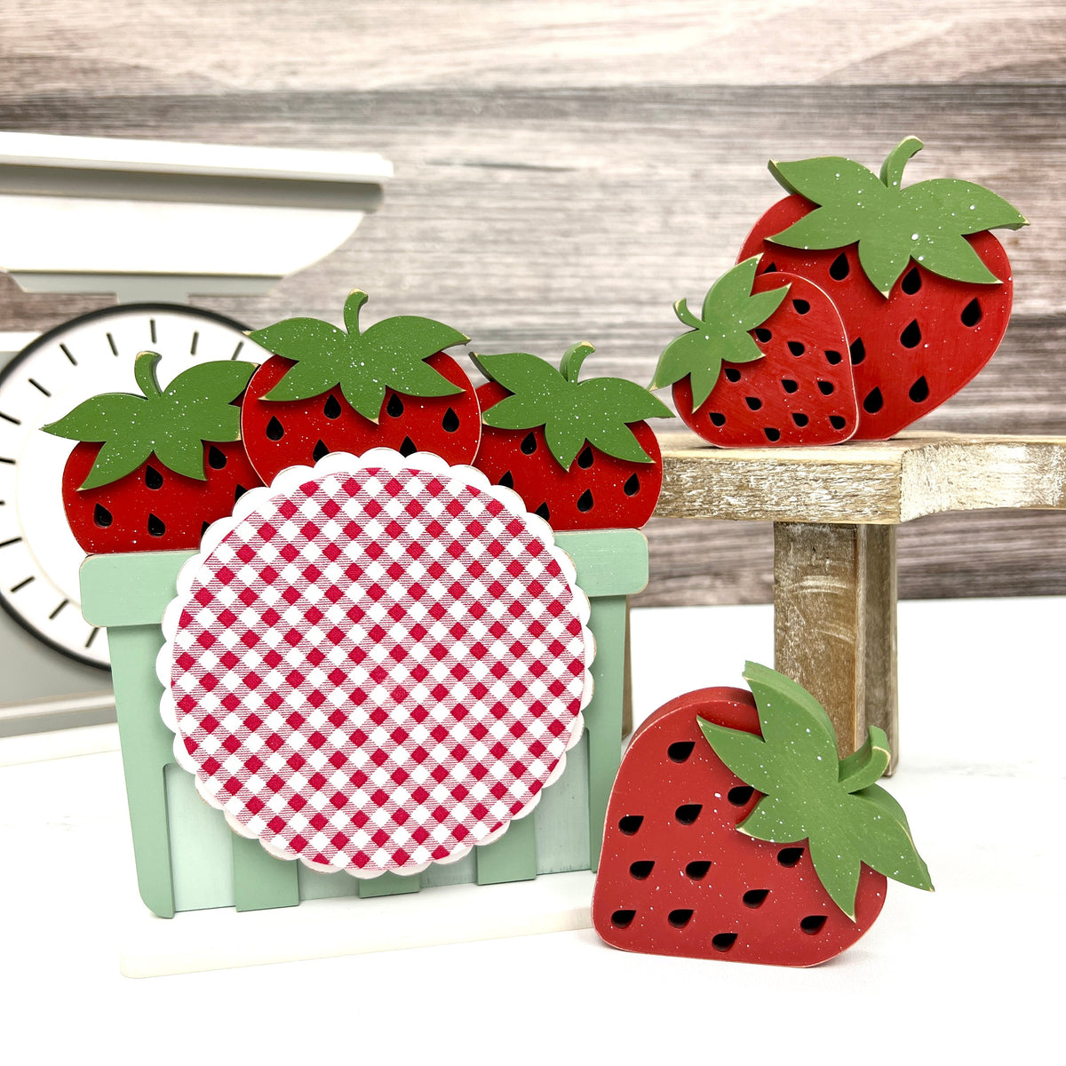 Strawberry Trio Wood Decor Kit-Unfinished Wood seasonal wood decor