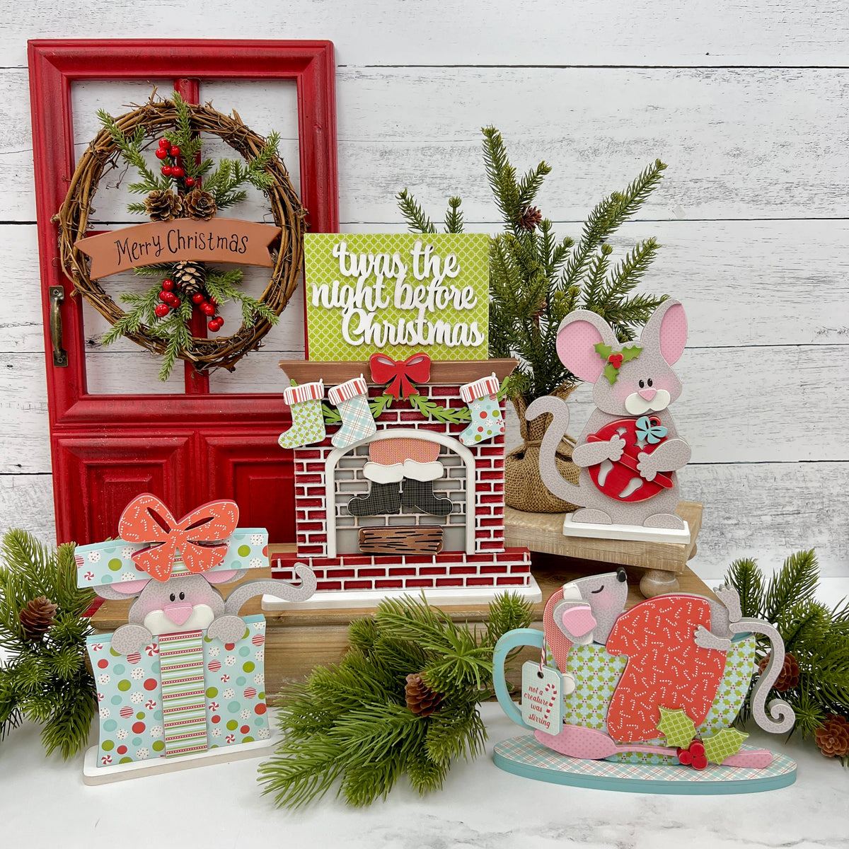 Christmas Teacup Mouse Wood Decor Seasonal &amp; Holiday Decorations