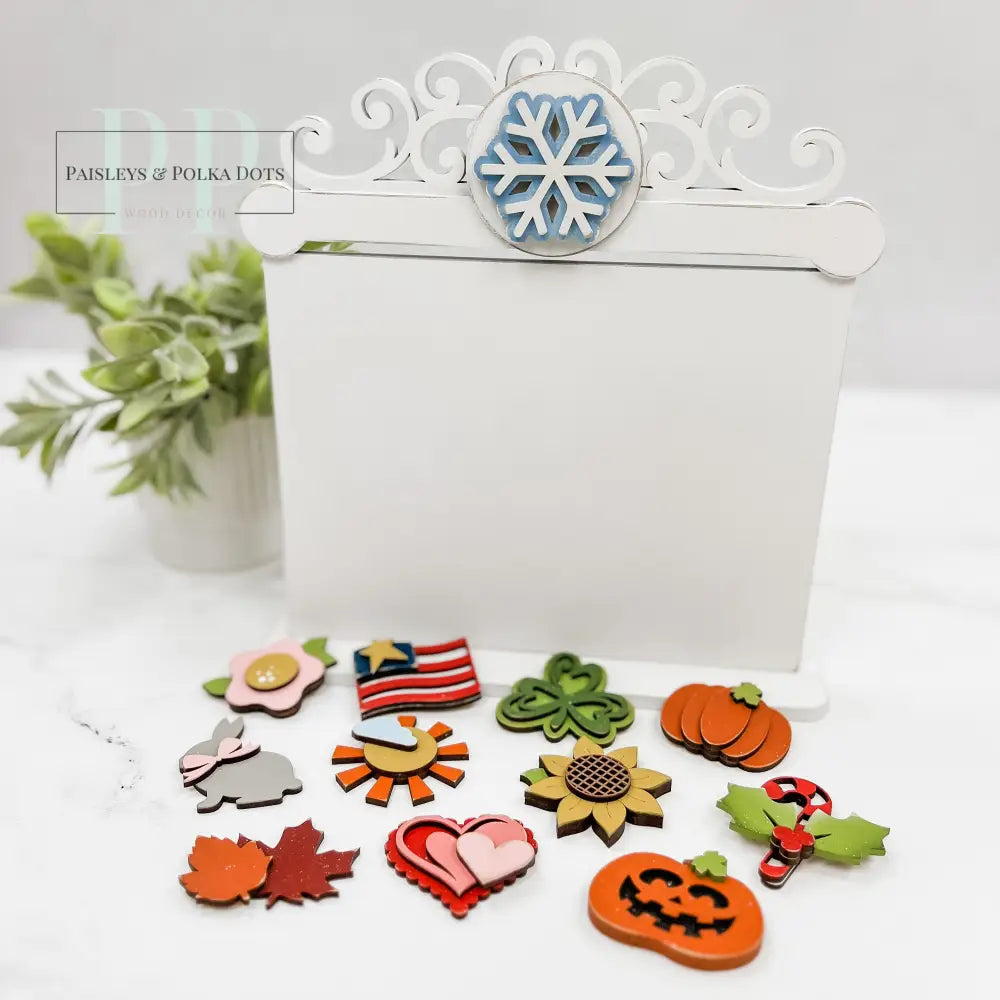 Curly Frame Cross Stitch Display-Unfinished Wood Seasonal &amp; Holiday Decorations