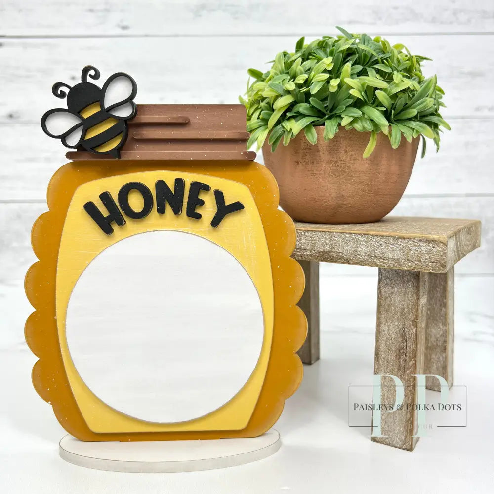 Scallop edge old fashion honey jar wood cross stitch display