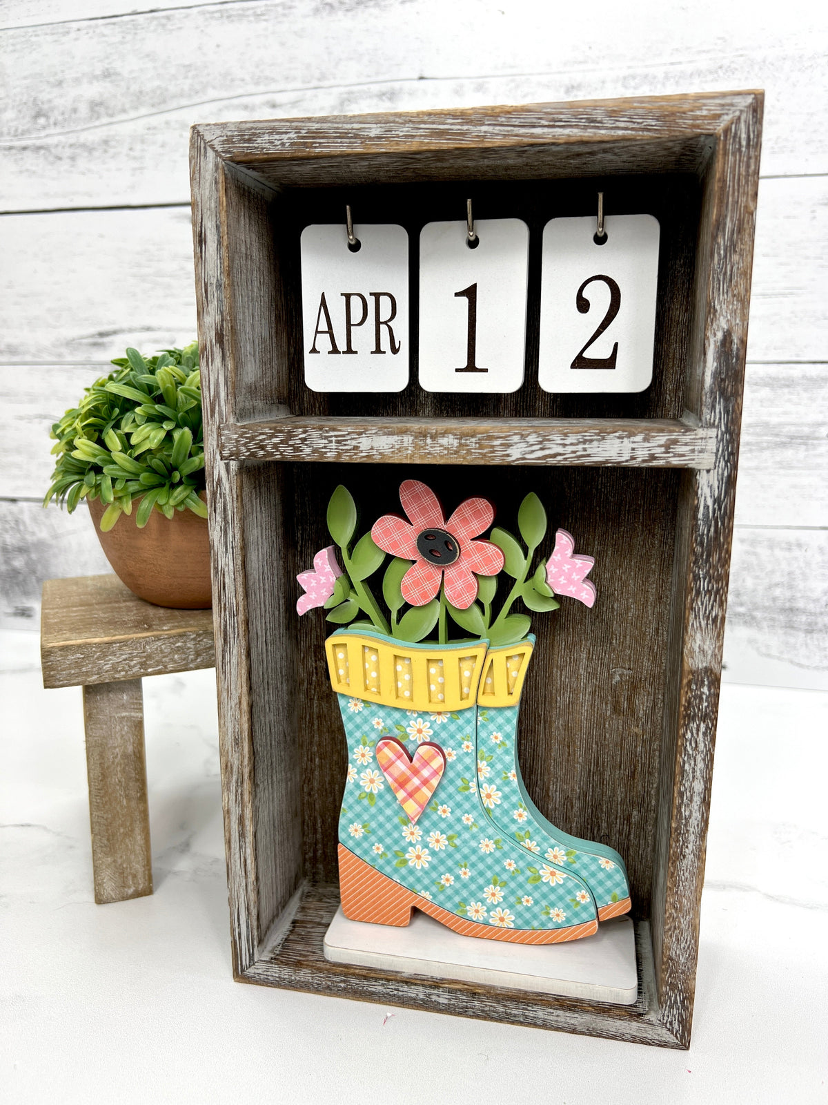 Spring Days Rain Boots Wood Decor seasonal wood decor